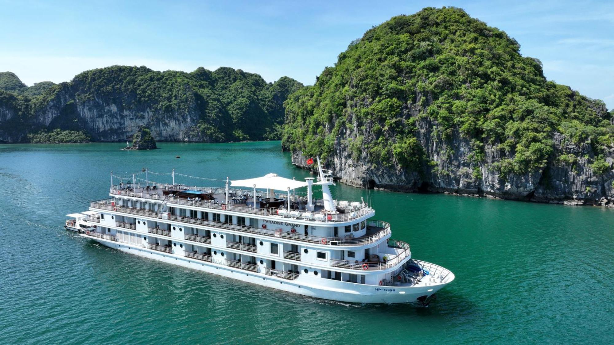 Paradise Grand Cruise - Lan Ha Bay Ха Лонг Екстериор снимка