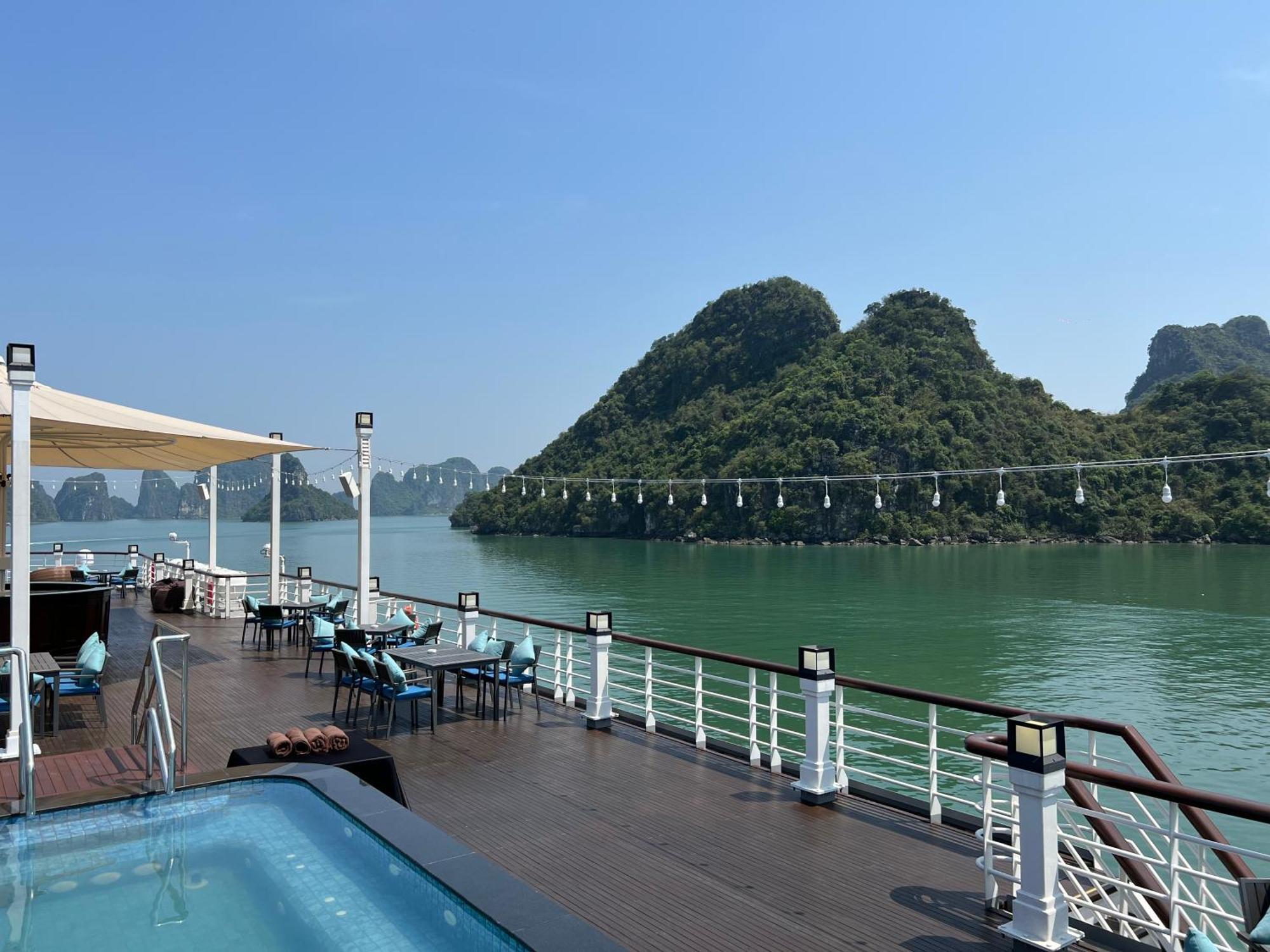 Paradise Grand Cruise - Lan Ha Bay Ха Лонг Екстериор снимка